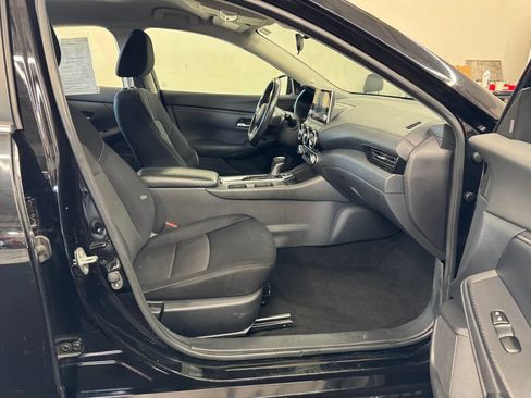 Used 2022 Nissan Sentra SV FWD image 26
