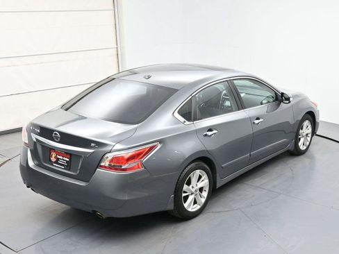 Used 2015 Nissan Altima 2.5 SL w/ Technology Package FWD image 33