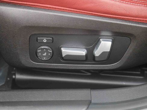 Used 2023 BMW M340i image 18