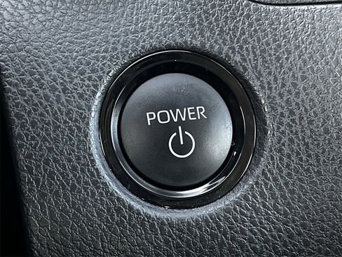 Used 2025 Toyota Camry LE image 16