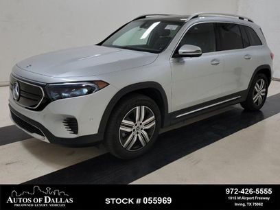 Used 2023 Mercedes-Benz EQB 300 4MATIC w/ Pinnacle Package