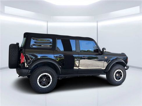 Used 2021 Ford Bronco Badlands AWD/4WD image 3