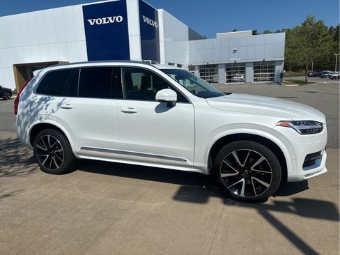 Used 2023 Volvo XC90 B6 Plus w/ Protection Package Premier AWD/4WD image 26