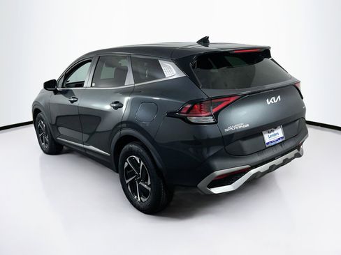 Used 2023 Kia Sportage LX AWD/4WD image 7