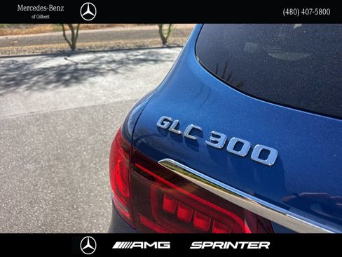 Certified 2022 Mercedes-Benz GLC 300 w/ Premium Package Lite image 5