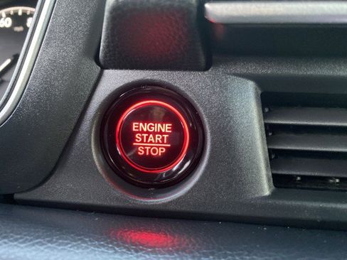 Used 2023 Honda Pilot EX-L image 16