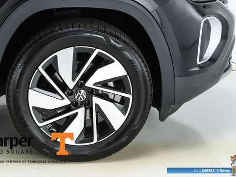 Used 2024 Volkswagen Atlas SE FWD image 53