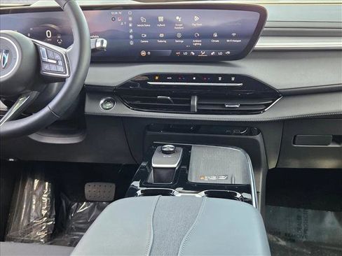 New 2026 Buick Enclave Preferred image 13