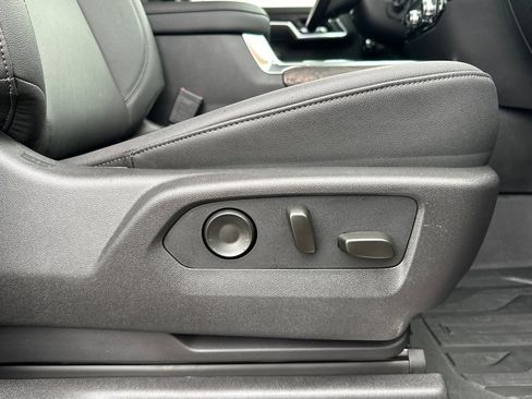 Used 2026 GMC Sierra 2500 SLT w/ SLT Premium Package image 22