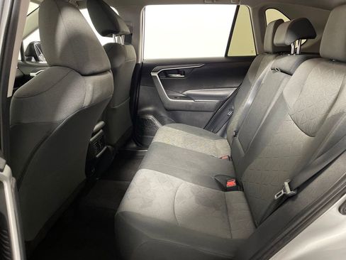 Used 2020 Toyota RAV4 XLE image 13