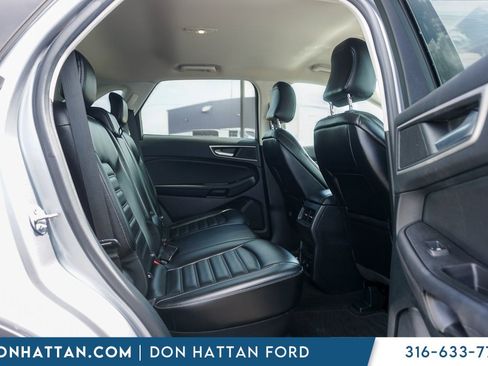 Used 2022 Ford Edge SEL w/ Convenience Package image 23