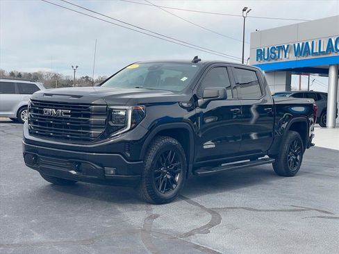 Used 2022 GMC Sierra 1500 Elevation image 3