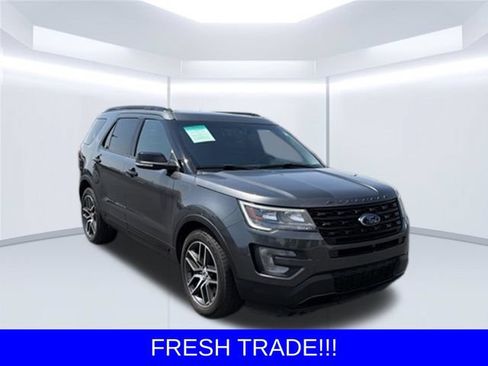 Used 2017 Ford Explorer Sport w/ Equipment Group 401A AWD/4WD image 1