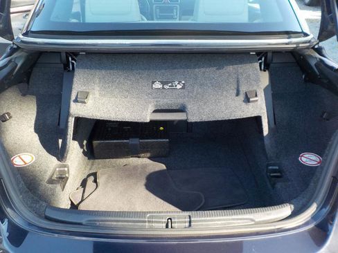 Used 2008 Volkswagen Eos Lux FWD image 17