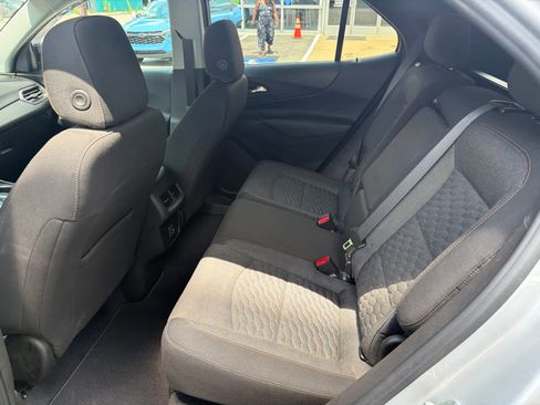 Used 2021 Chevrolet Equinox LT AWD/4WD image 7