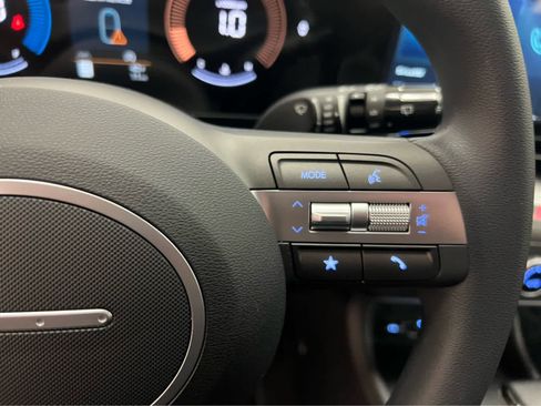 New 2026 Hyundai Kona SE image 24