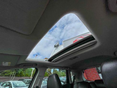 Used 2015 Honda Fit EX image 26