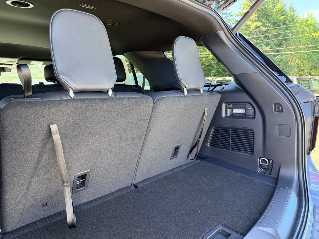 New 2026 Ford Explorer ST-Line w/ ST-Line Street Pack AWD/4WD image 24