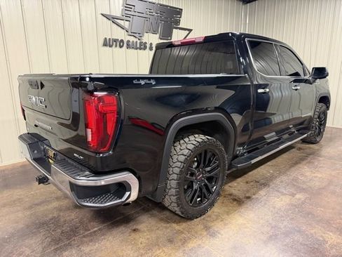 Used 2023 GMC Sierra 1500 SLT w/ SLT Premium Package image 9