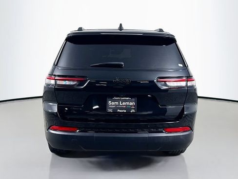 Used 2023 Jeep Grand Cherokee L Laredo AWD/4WD image 6