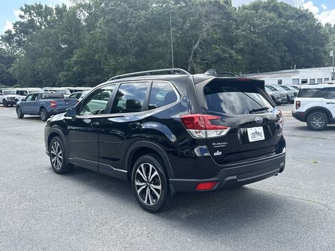 Used 2023 Subaru Forester Limited AWD/4WD image 5