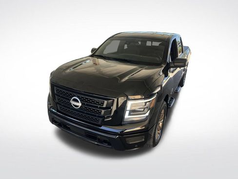 Certified 2024 Nissan Titan SV w/ SV Bronze Edition Package AWD/4WD image 32