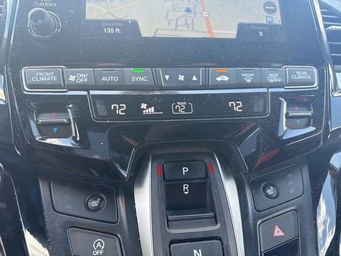 Used 2023 Honda Odyssey Touring image 14