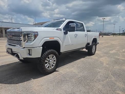 Used 2022 GMC Sierra 2500 Denali w/ Denali Ultimate Package AWD/4WD image 4