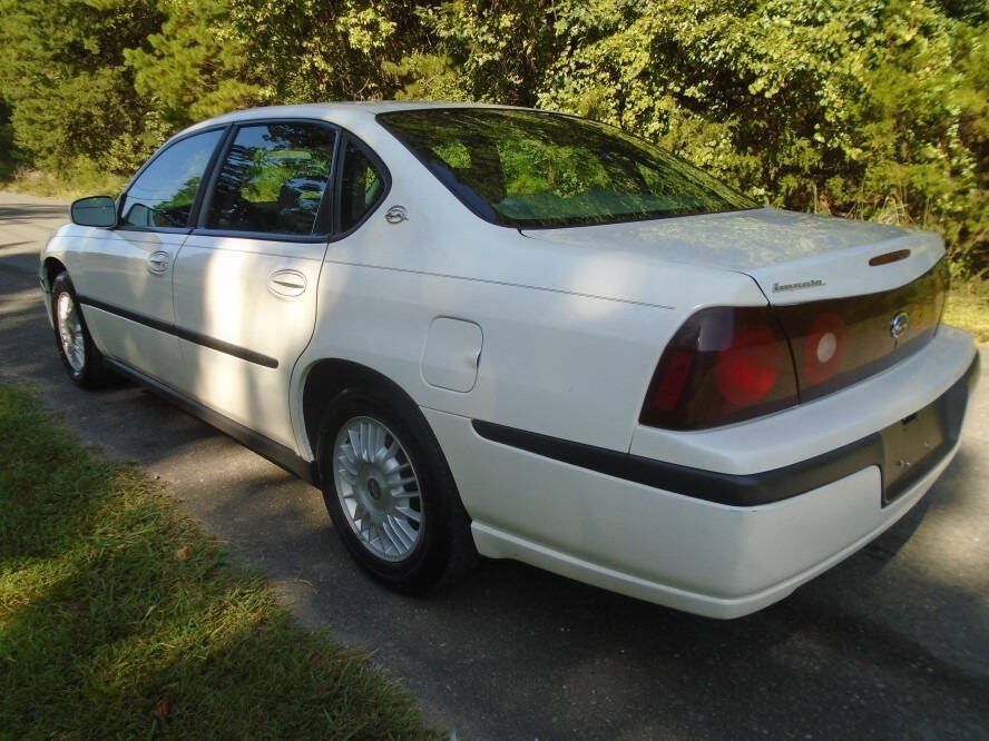 Used 2001 Chevrolet Impala w/ Preferred Equipment Group FWD image 7