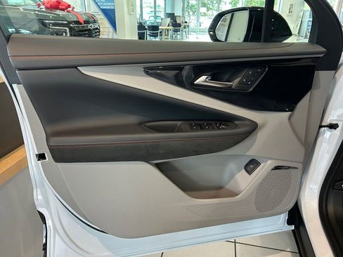 New 2026 Chevrolet Blazer EV SS image 22