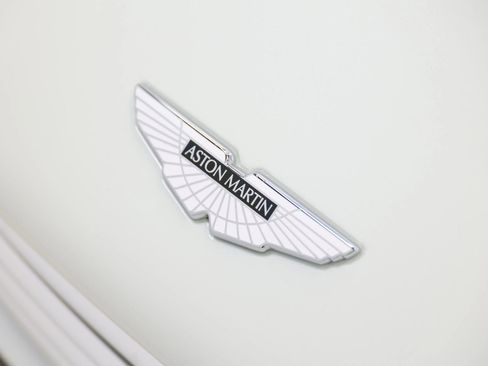 Used 2014 Aston Martin Vanquish Volante RWD image 8