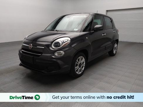 Used 2019 FIAT 500L Pop image 1