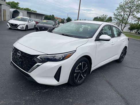 Used 2024 Nissan Sentra SV w/ All-Weather Package image 2