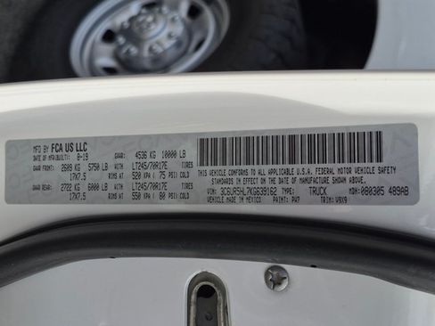 Used 2019 RAM 2500 Tradesman AWD/4WD image 24