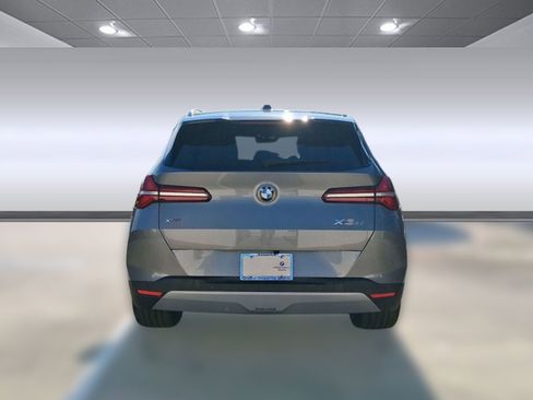 Used 2026 BMW X3 xDrive30 w/ Convenience Package image 9