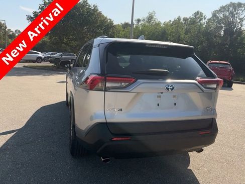 Used 2024 Toyota RAV4 XLE image 12