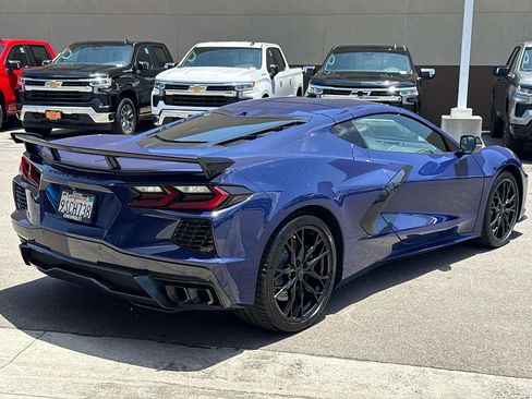 Used 2025 Chevrolet Corvette Stingray Coupe w/ Z51 Performance Package RWD image 3