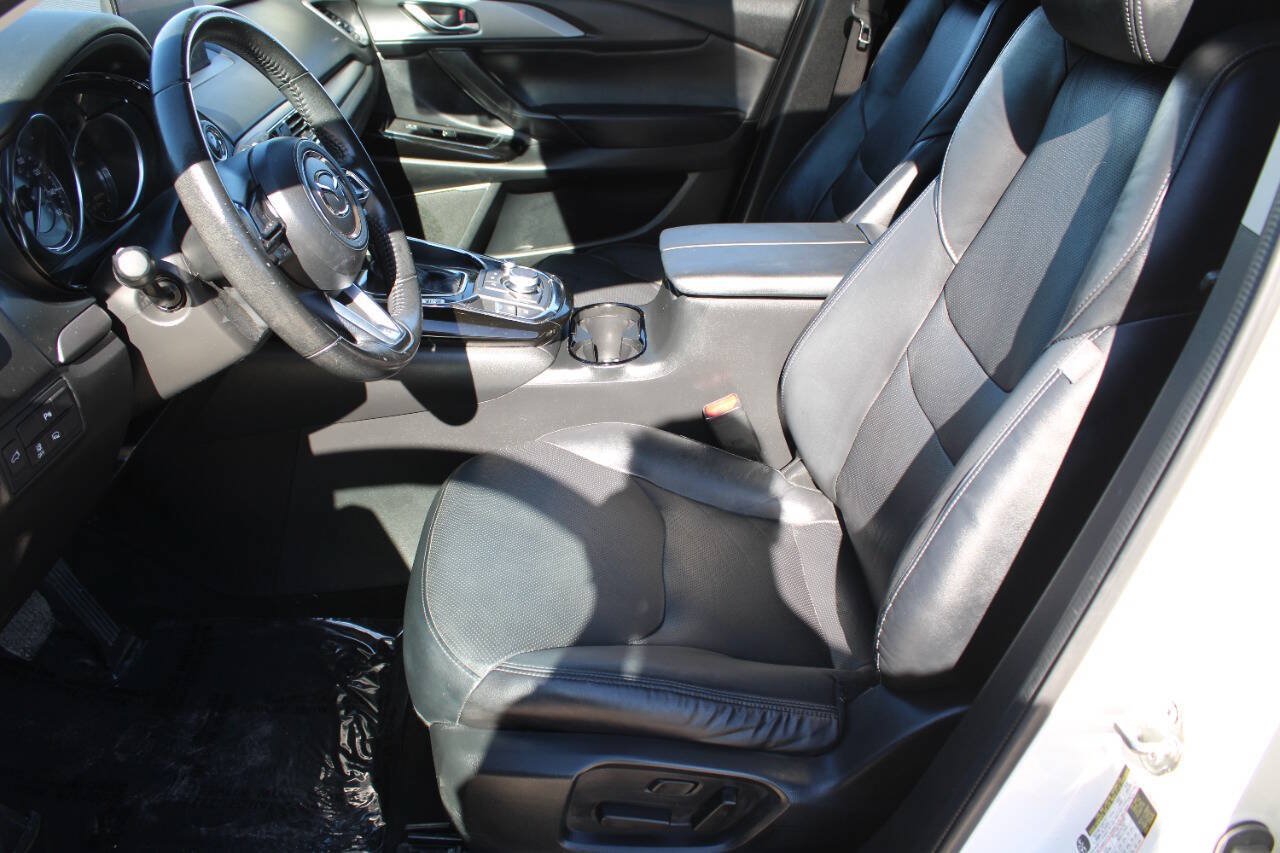 Used 2020 MAZDA CX-9 Touring w/ Touring Premium Package AWD/4WD image 18