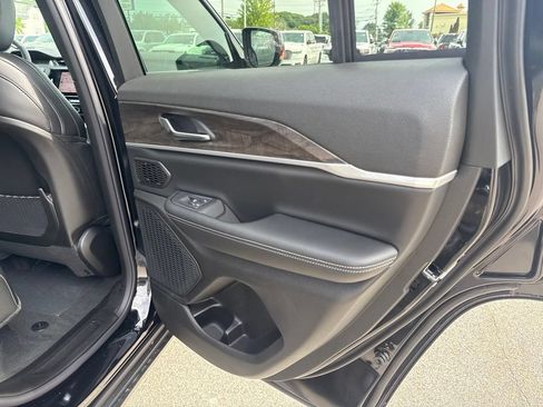New 2026 Jeep Grand Cherokee Limited w/ Limited Altitude Package AWD/4WD image 27