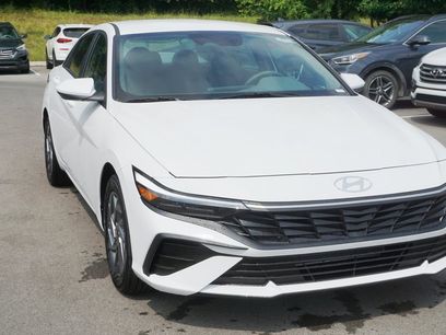 Used 2024 Hyundai Elantra SEL