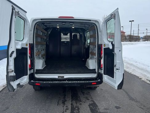 Used 2024 Ford Transit 250 Low Roof w/ Exterior Upgrade Package image 10