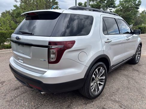 Used 2014 Ford Explorer Sport AWD/4WD image 3