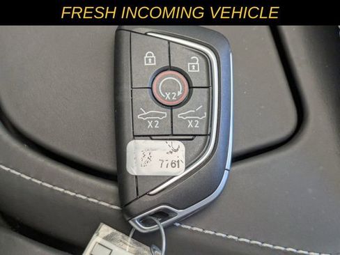 Used 2022 Chevrolet Corvette Stingray Premium Cpe w/ Engine Appearance Package image 20