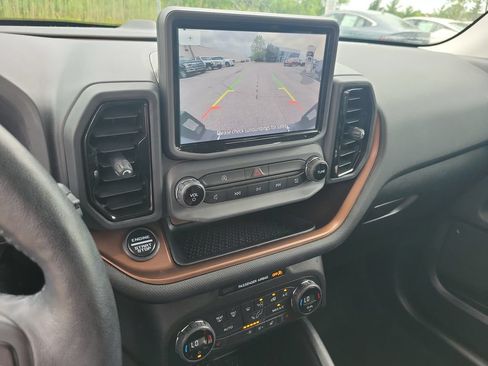 Used 2021 Ford Bronco Sport Outer Banks AWD/4WD image 19