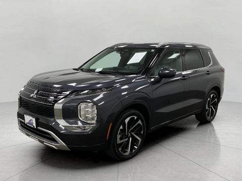 Used 2024 Mitsubishi Outlander SEL image 10