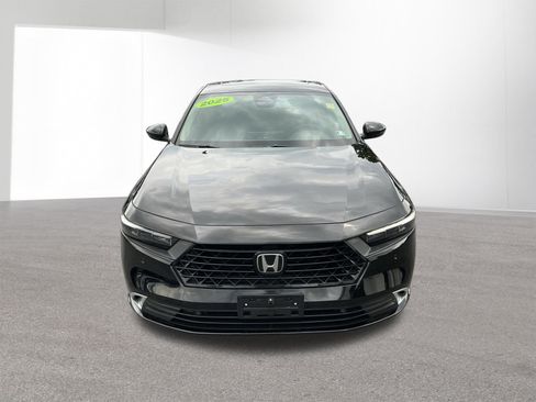 Used 2025 Honda Accord Touring image 8