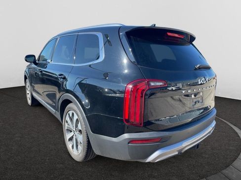 Used 2022 Kia Telluride EX w/ EX Premium Package image 4