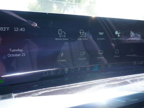 New 2026 Cadillac Escalade IQL Luxury image 19