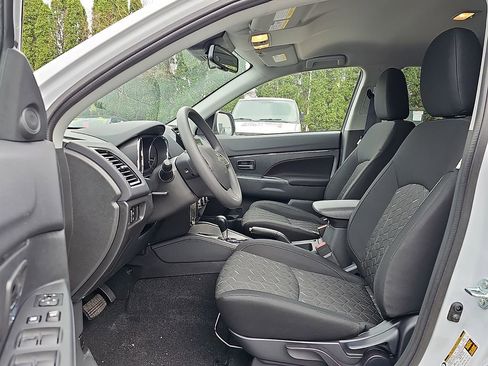 New 2026 Mitsubishi Outlander Sport ES AWD/4WD image 9