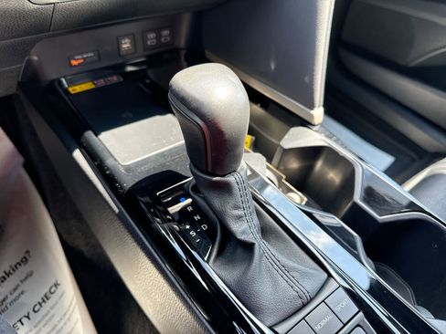 Used 2025 Toyota Camry XSE image 21